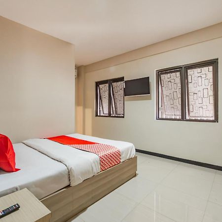 Ace Business Hotel Galaxy Surabaya Dış mekan fotoğraf
